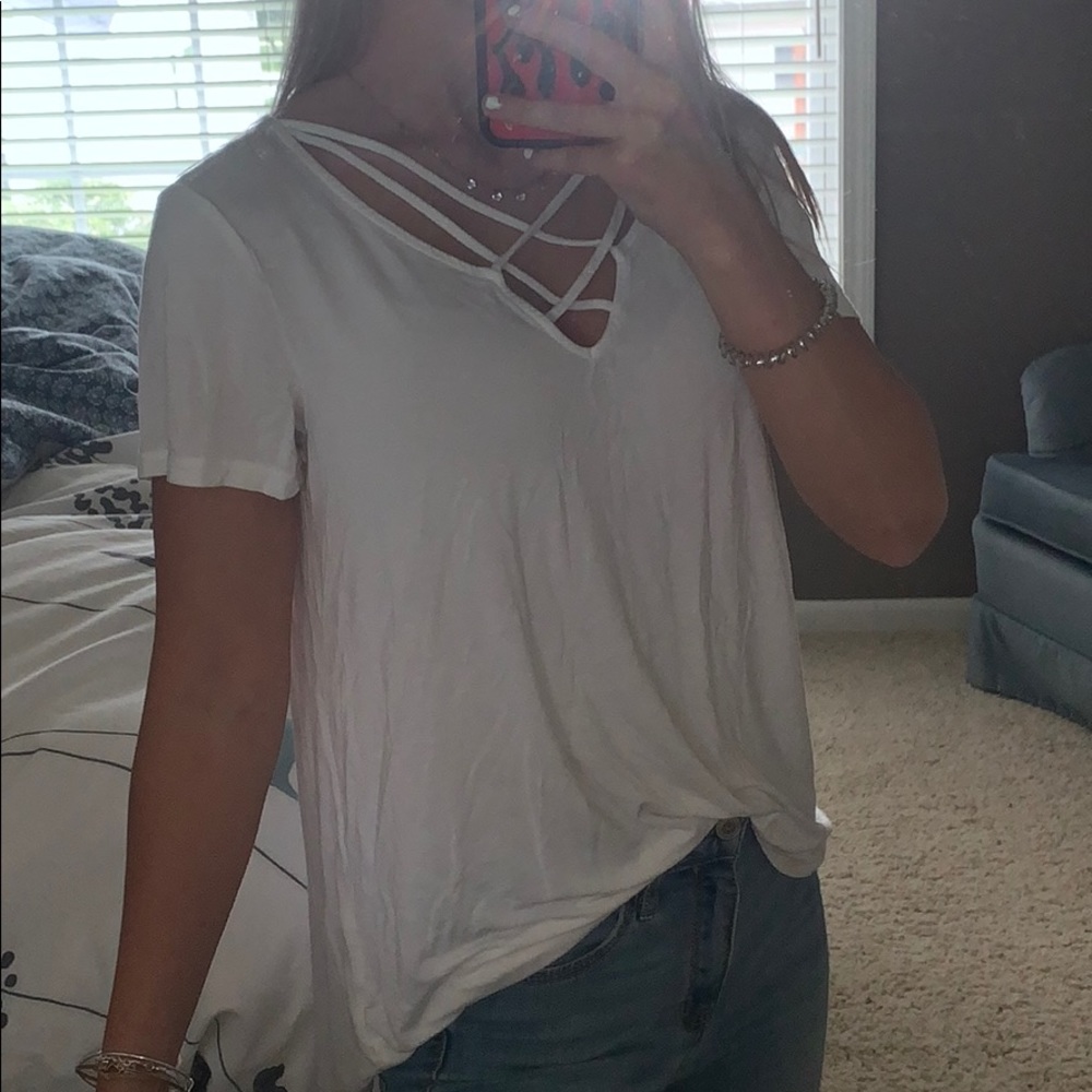 White lace t-shirt